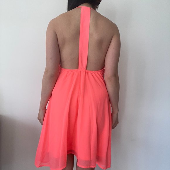 [NEW] Formal Hot Pink Open-Back Dress for Weddings/Prom - Picture 3 of 3